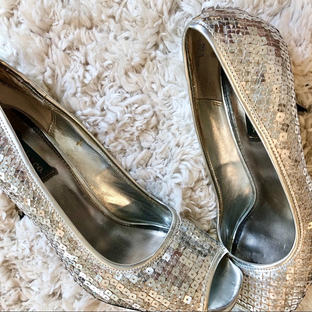 Style & Co Sequin Silver Peep Toe Heels Elliana - Picture 3 of 8